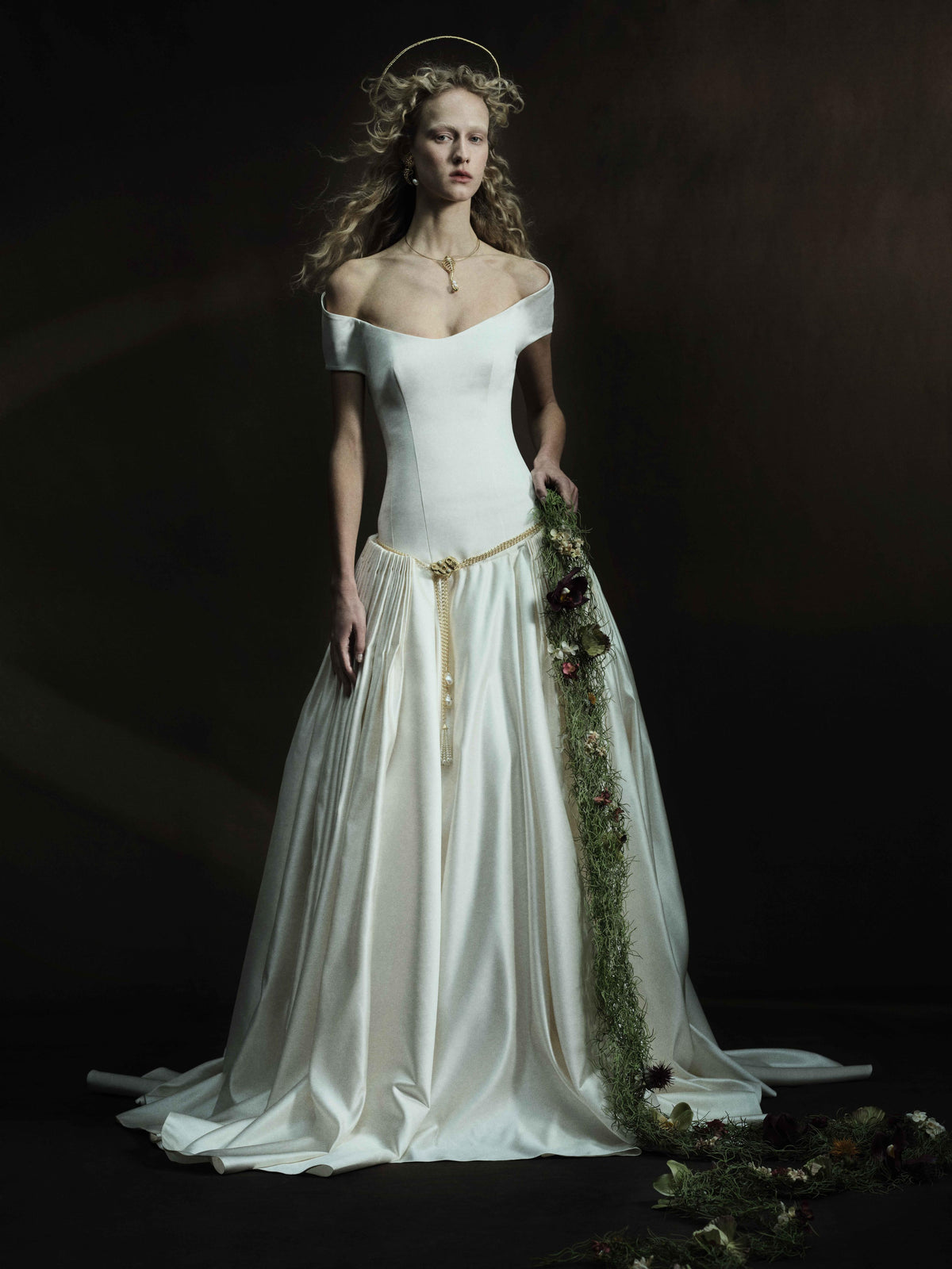 Cyra - Look II - the Golden Bough