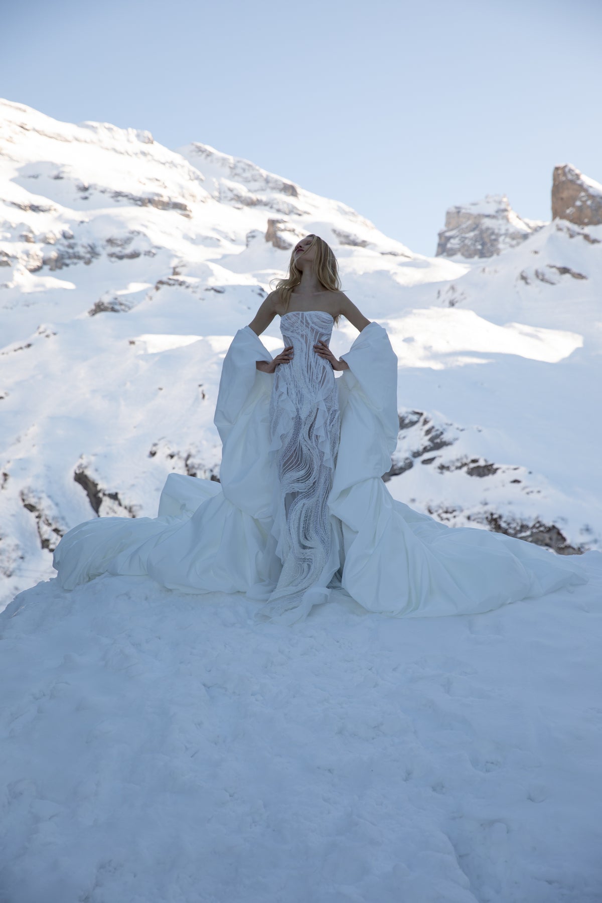The Lane x Cagteks Bridal - Look I - Lacune